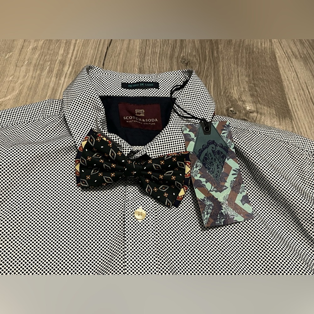 Men’s Soda and Scotch Buttoned Long Shirt with Detachable Bow Tie